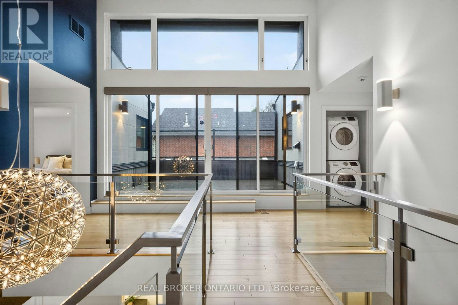 88 Kingsway Way SOUTH, Toronto, ON, M6S 3T3 - 16