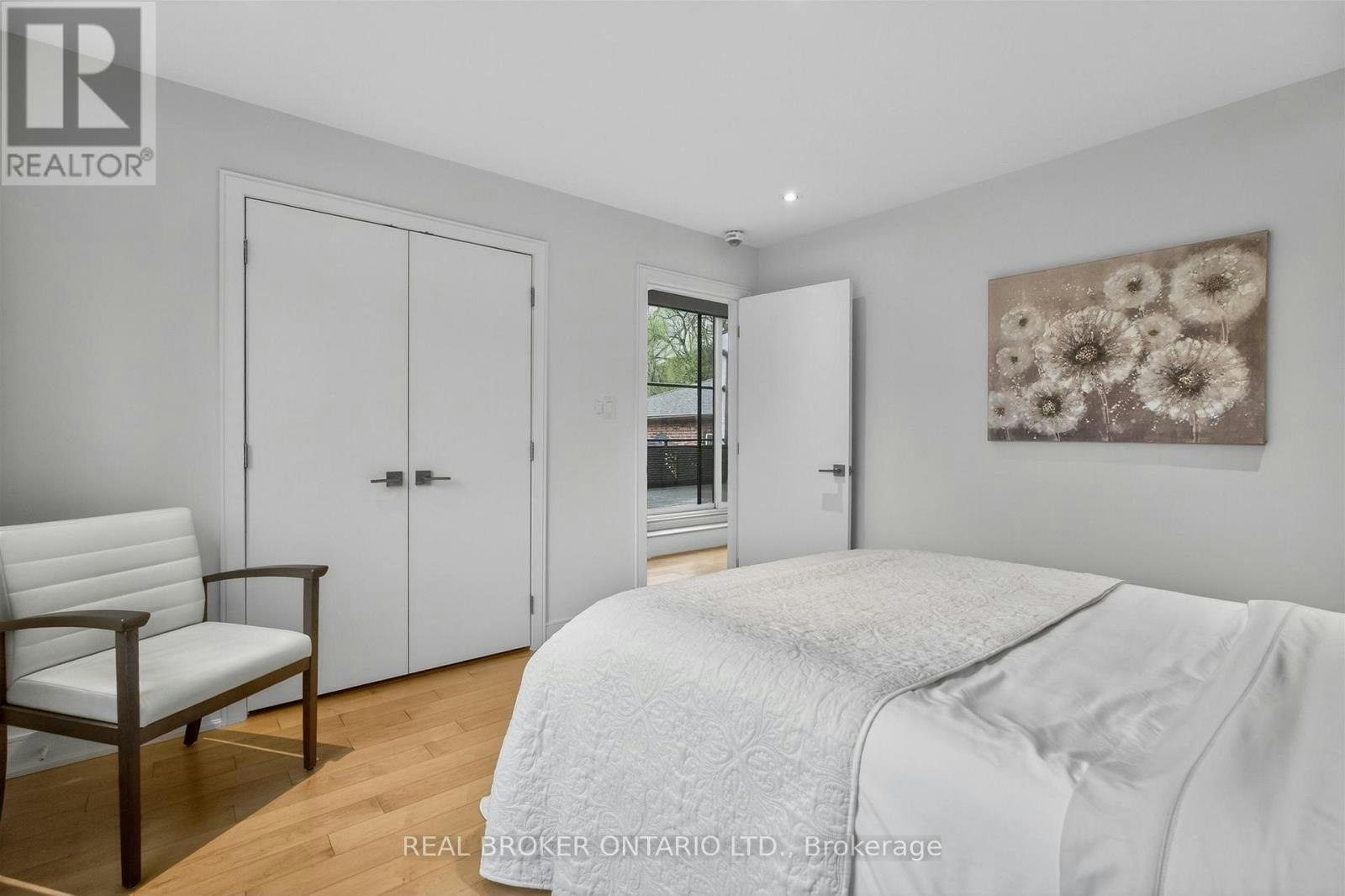 88 Kingsway Way SOUTH, Toronto, ON, M6S 3T3 - 28