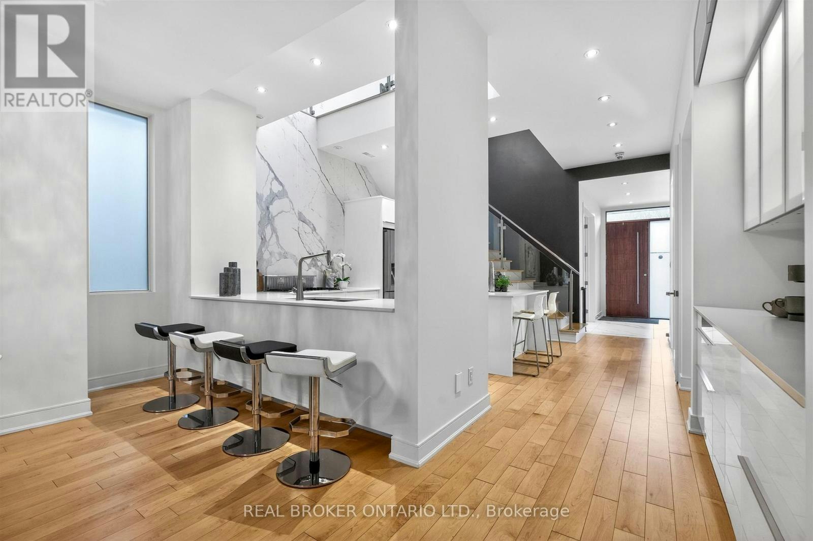 88 Kingsway Way SOUTH, Toronto, ON, M6S 3T3 - 10