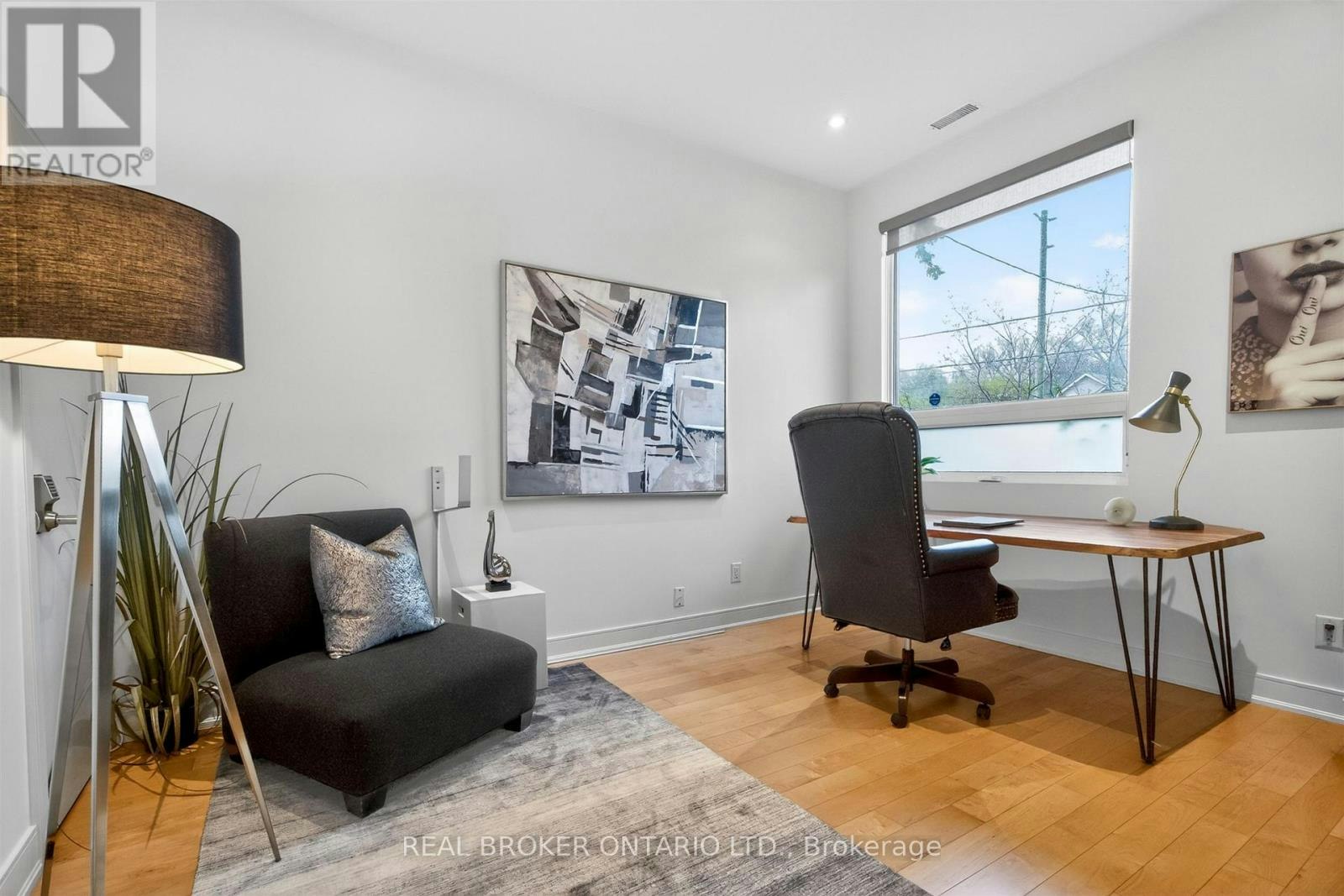 88 Kingsway Way SOUTH, Toronto, ON, M6S 3T3 - 5