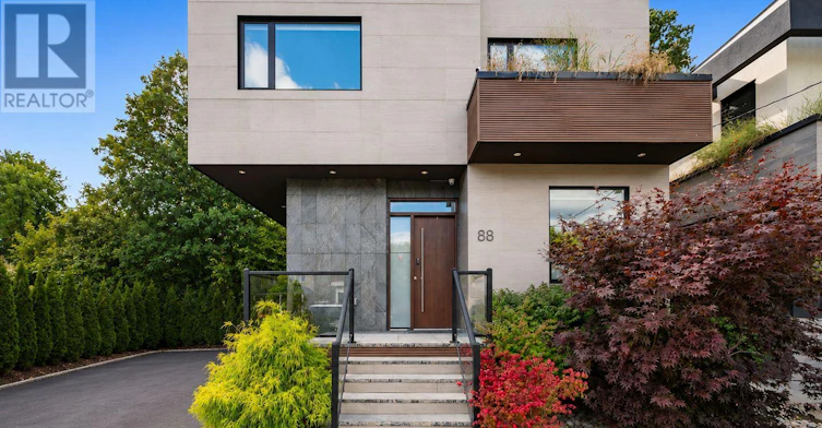 88 Kingsway Way SOUTH, Toronto, ON, M6S 3T3 - 4