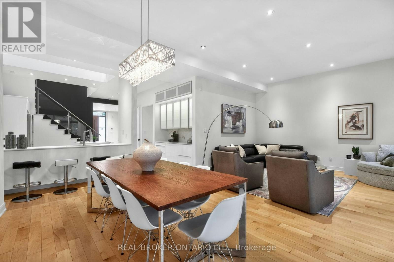 88 Kingsway Way SOUTH, Toronto, ON, M6S 3T3 - 13
