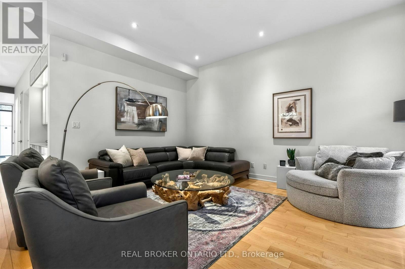 88 Kingsway Way SOUTH, Toronto, ON, M6S 3T3 - 11