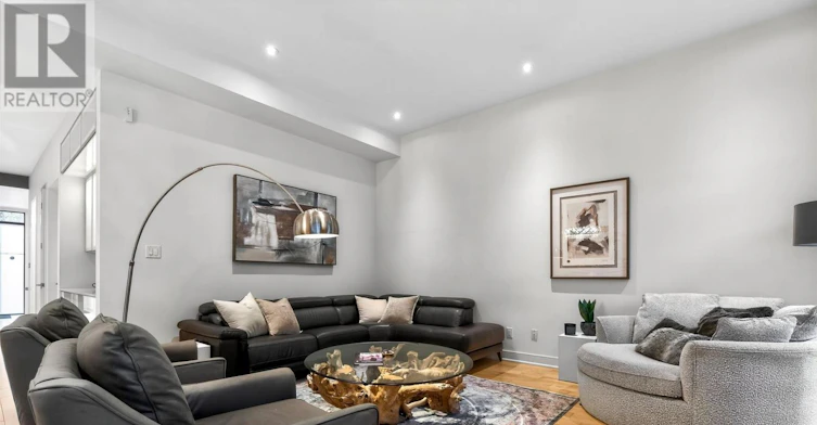 88 Kingsway Way SOUTH, Toronto, ON, M6S 3T3 - 11