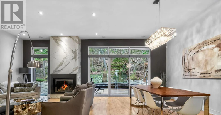 88 Kingsway Way SOUTH, Toronto, ON, M6S 3T3