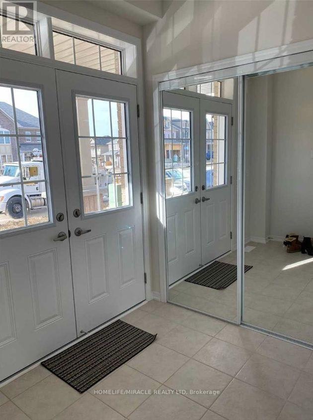 147 Longboat Run, Brantford, ON, N3T 0R9 - 2