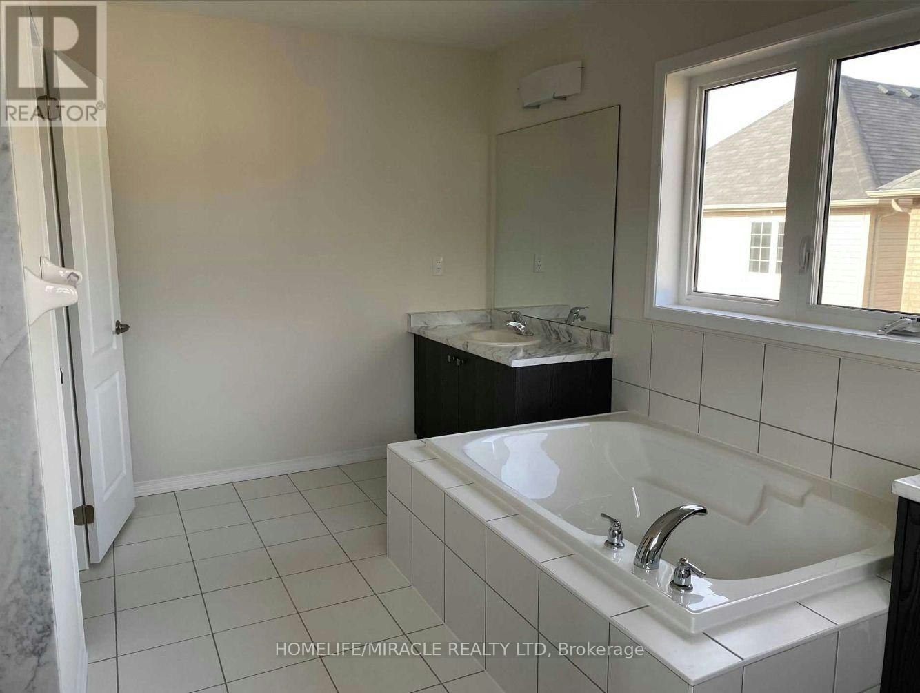 147 Longboat Run, Brantford, ON, N3T 0R9 - 11