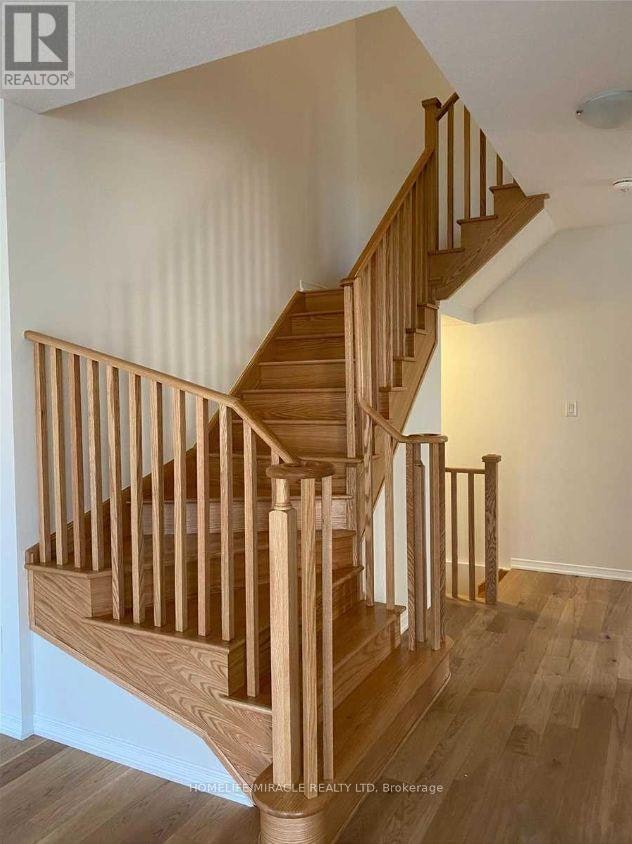 147 Longboat Run, Brantford, ON, N3T 0R9 - 3