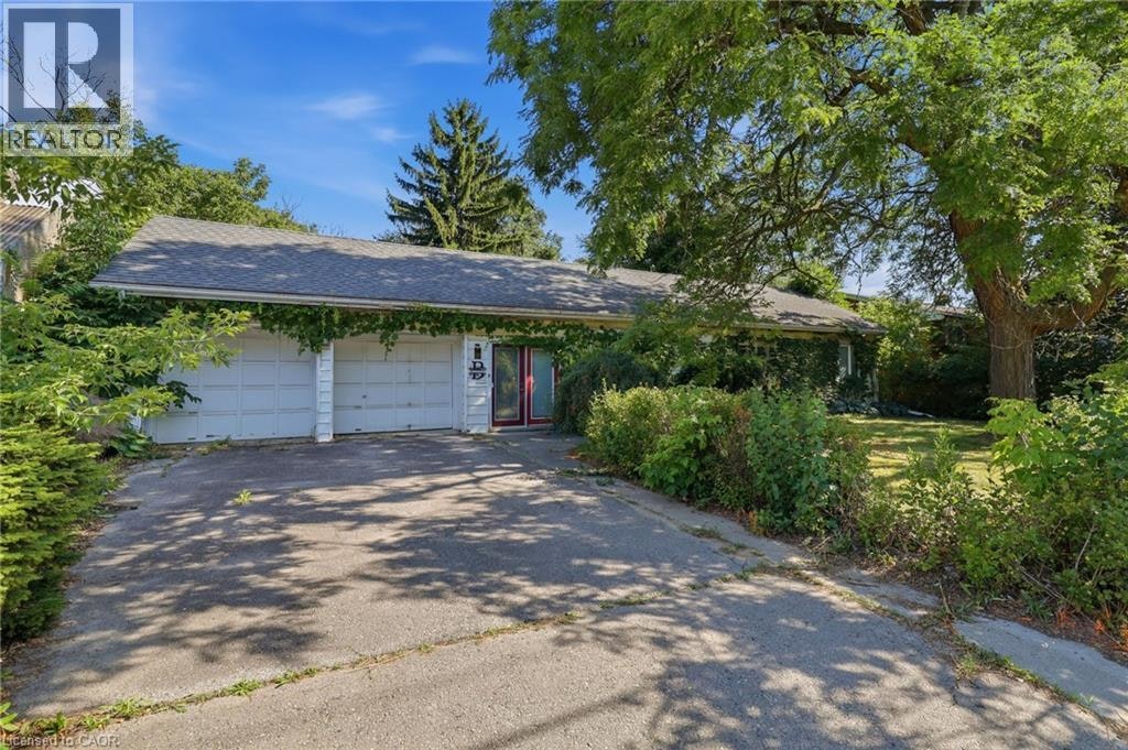 356 Thompson Road, London, ON, N5Z 2Z7