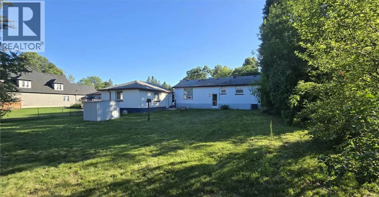 143 Confederation Street, Halton Hills, ON, L7G 3S3 - 21