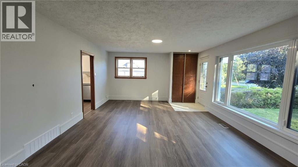 143 Confederation Street, Halton Hills, ON, L7G 3S3 - 5