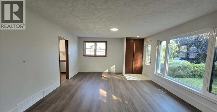 143 Confederation Street, Halton Hills, ON, L7G 3S3 - 5