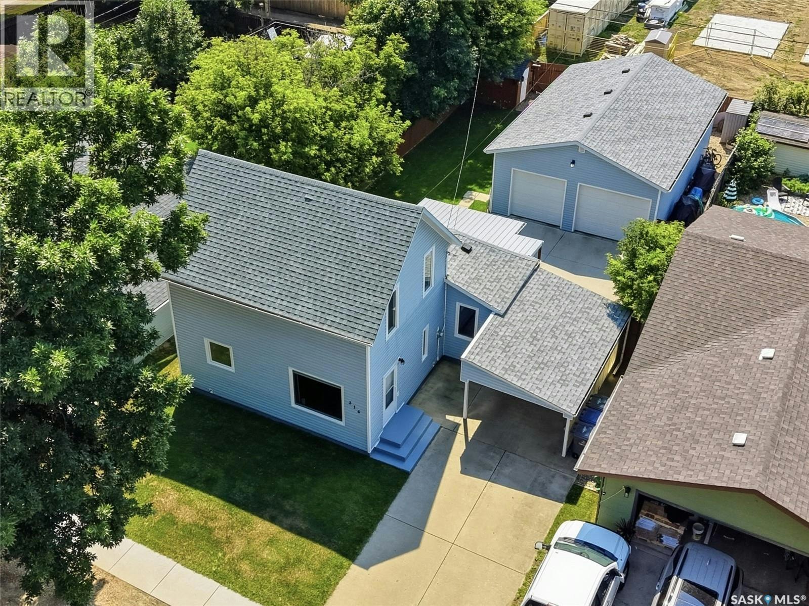 316 1st Street E, Langham, SK, S0K 2L0