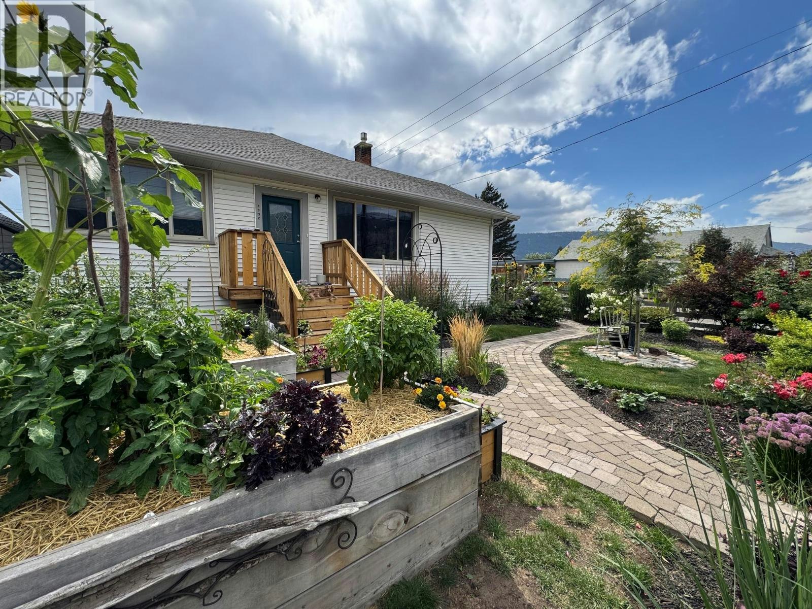 1802 Granite Avenue, Merritt, BC, V1K 1B8