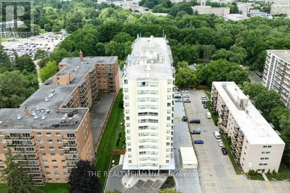 1202-1209 Richmond Street, London, ON, N6A 3L8