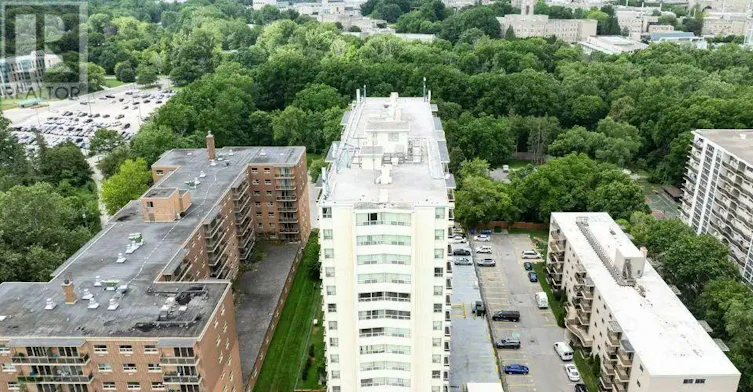 1202-1209 Richmond Street, London, ON, N6A 3L8