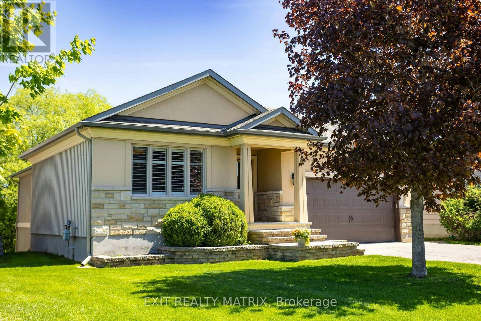79 Radisson Drive, Russell, ON, K0A 1W0