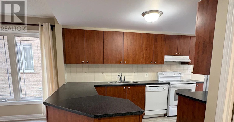 160 Paseo Private, Ottawa, ON, K2G 4N7 - 8