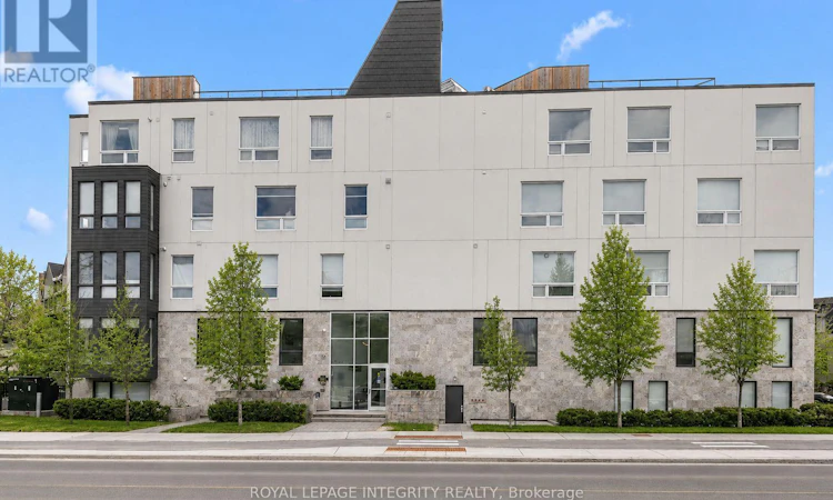 204-150 Greenfield Avenue