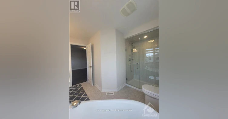 114 Bartonia Circle, Ottawa, ON, K4A 1E2 - 21