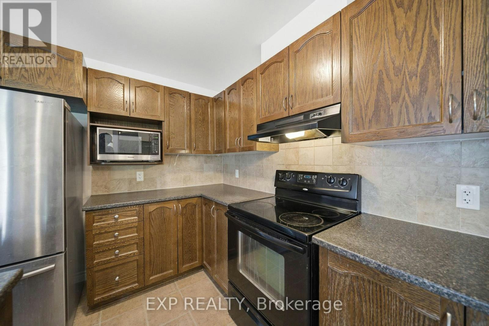 8-369 Paseo Private, Ottawa, ON, K2G 4N7 - 8