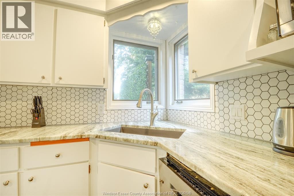 106 Marentette Drive, Lakeshore, ON, N0R 1A0 - 12