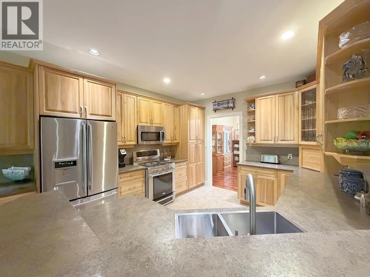 2530 Valley Place, Blind Bay, BC, V0E 1H2 - 14