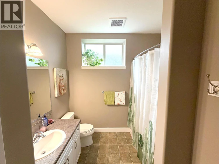 2530 Valley Place, Blind Bay, BC, V0E 1H2 - 44