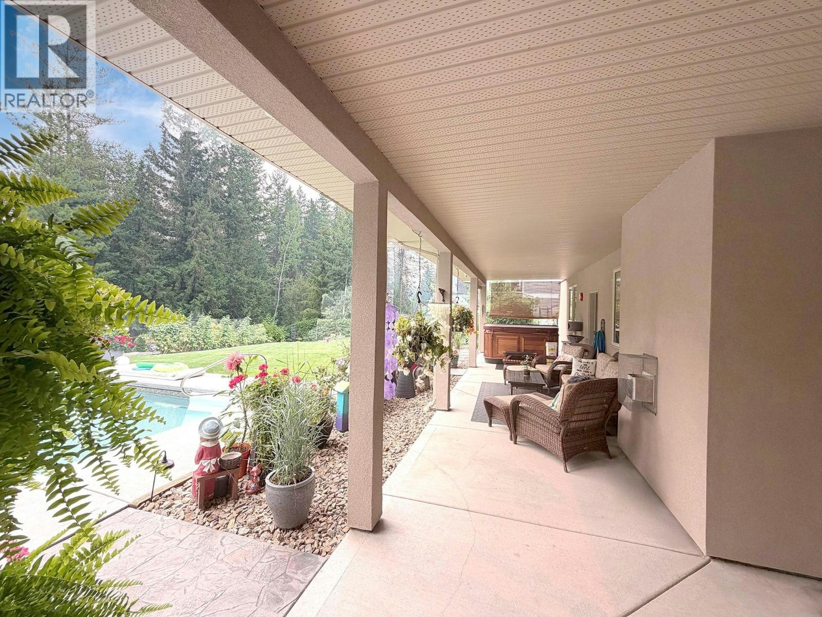 2530 Valley Place, Blind Bay, BC, V0E 1H2 - 63