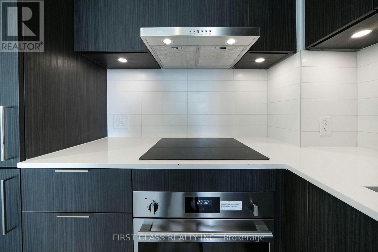 N2205-7 Golden Lion Heights, Toronto, ON, M2M 0C1 - 17