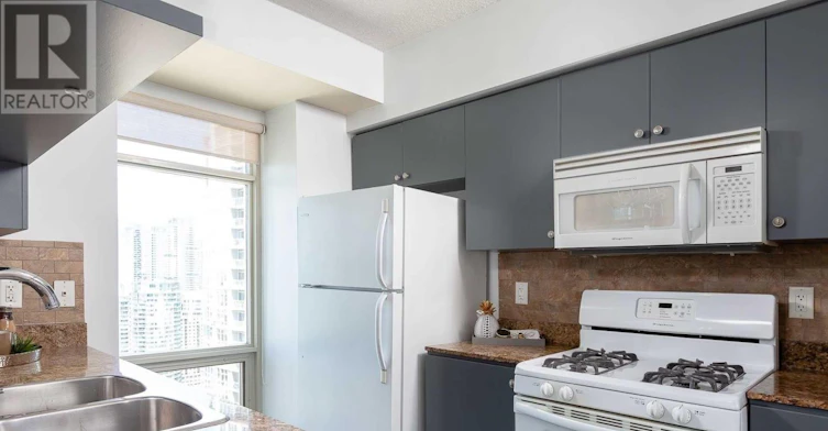 3703-35 Mariner Terrace, Toronto, ON, M5V 3V9 - 13