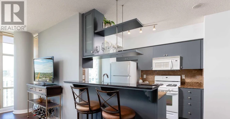 3703-35 Mariner Terrace, Toronto, ON, M5V 3V9 - 12