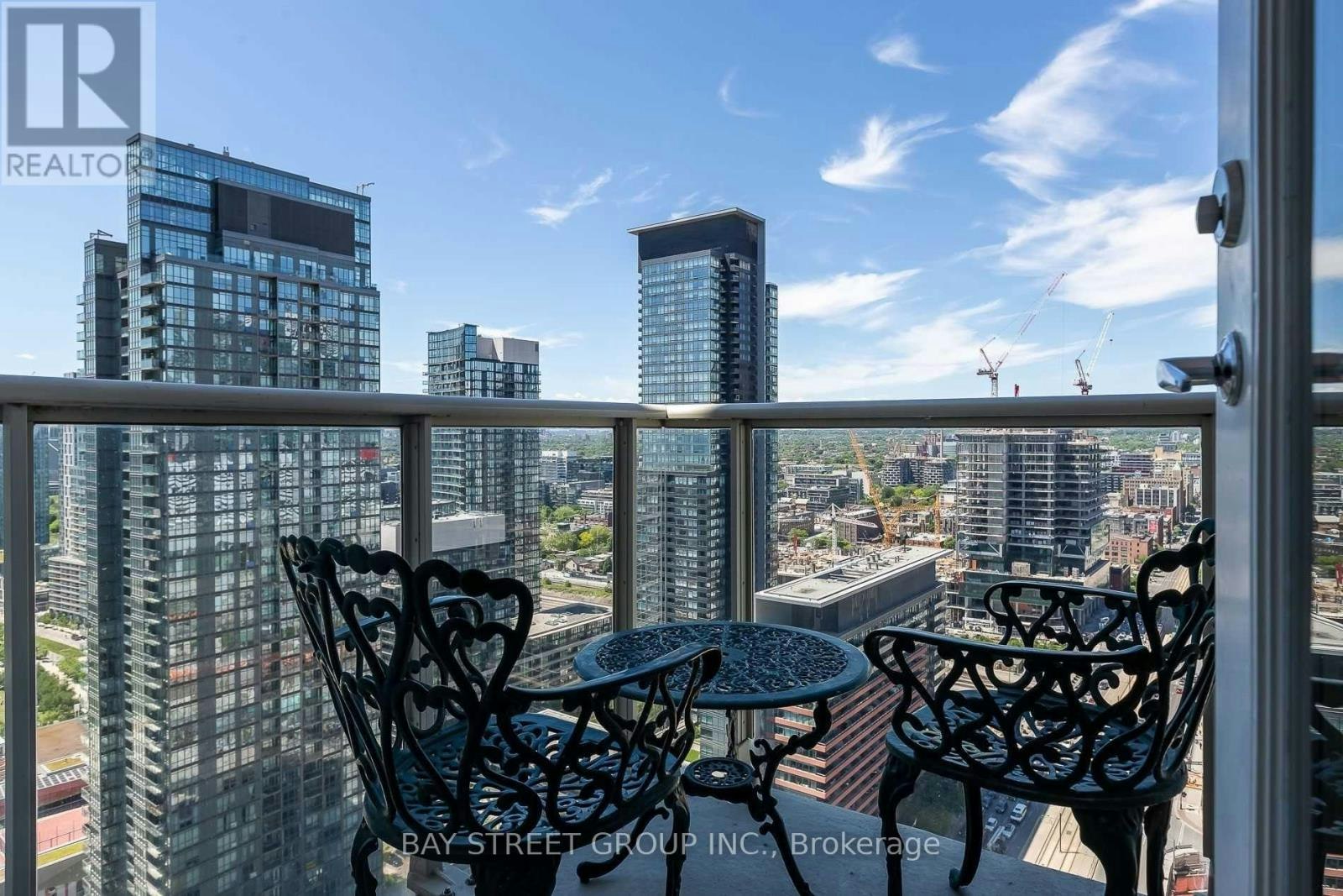 3703-35 Mariner Terrace, Toronto, ON, M5V 3V9 - 4