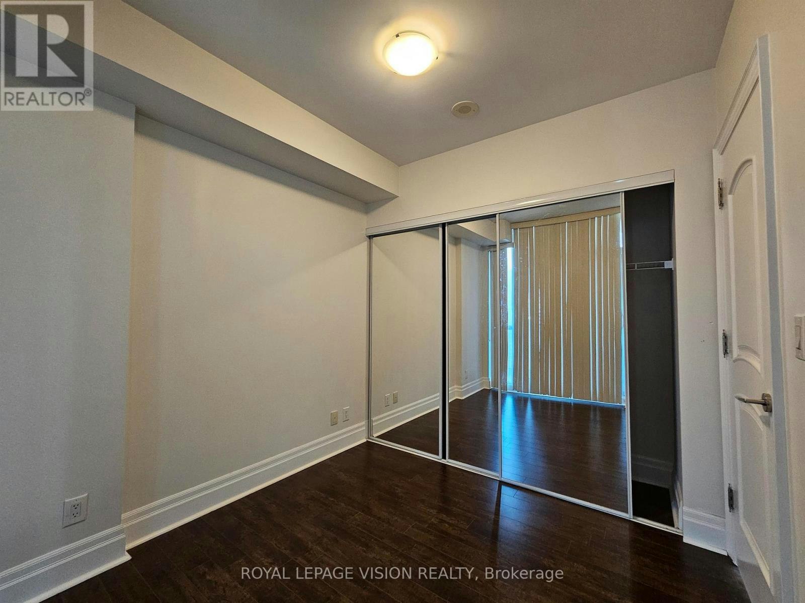 3810-16 Harbour Street, Toronto, ON, M5J 2Z7 - 13