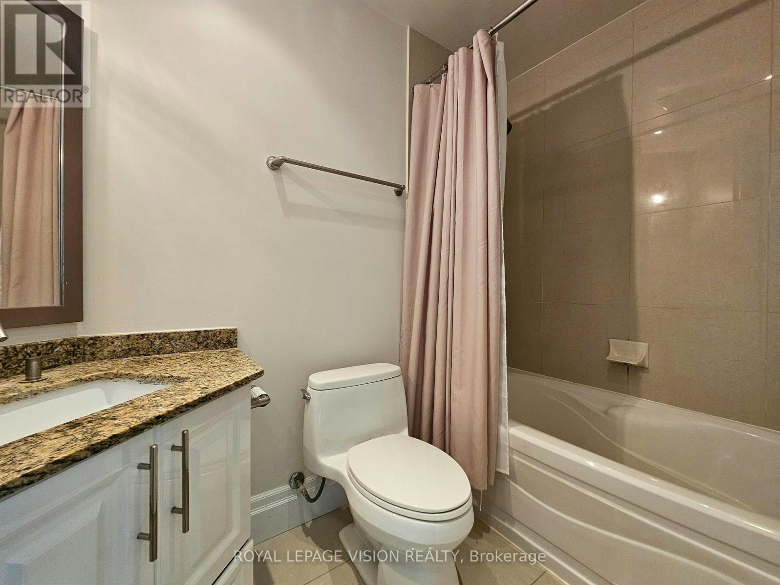 3810-16 Harbour Street, Toronto, ON, M5J 2Z7 - 17