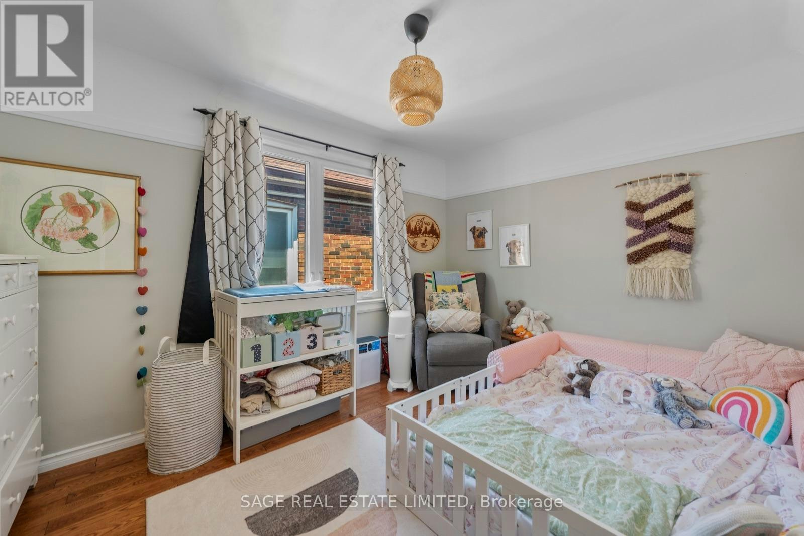1084 Pape Avenue, Toronto, ON, M4K 3W5 - 15