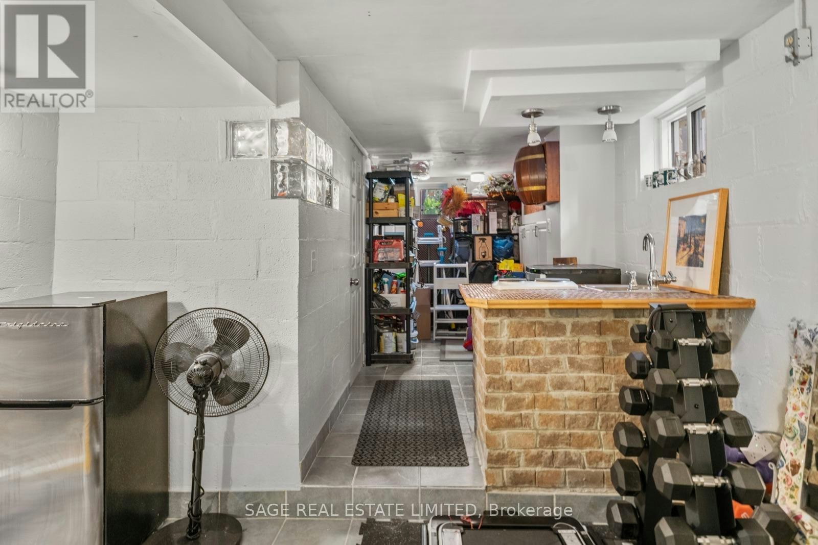1084 Pape Avenue, Toronto, ON, M4K 3W5 - 24