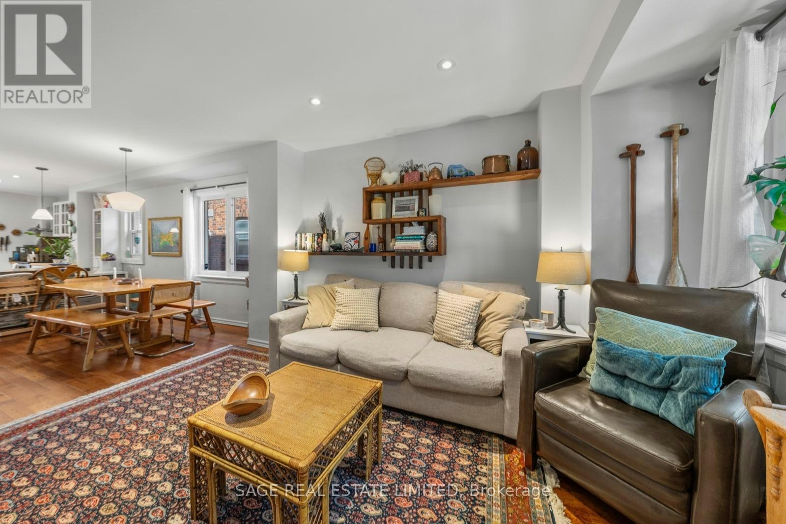 1084 Pape Avenue, Toronto, ON, M4K 3W5 - 2