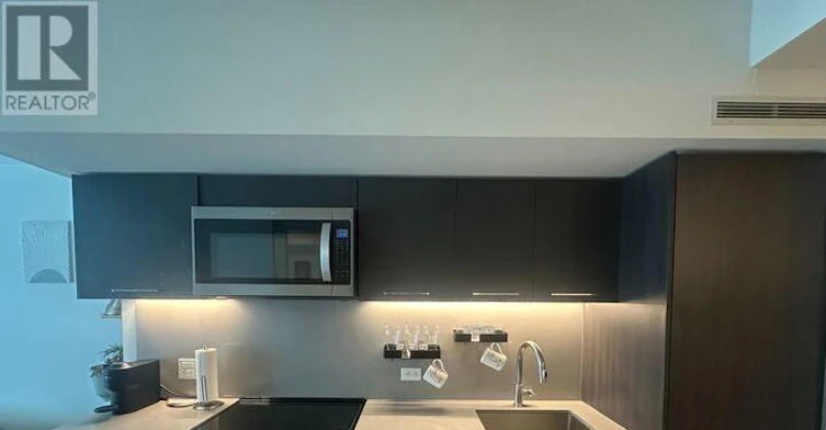 709-30 Baseball Place, Toronto, ON, M4M 0E8 - 4