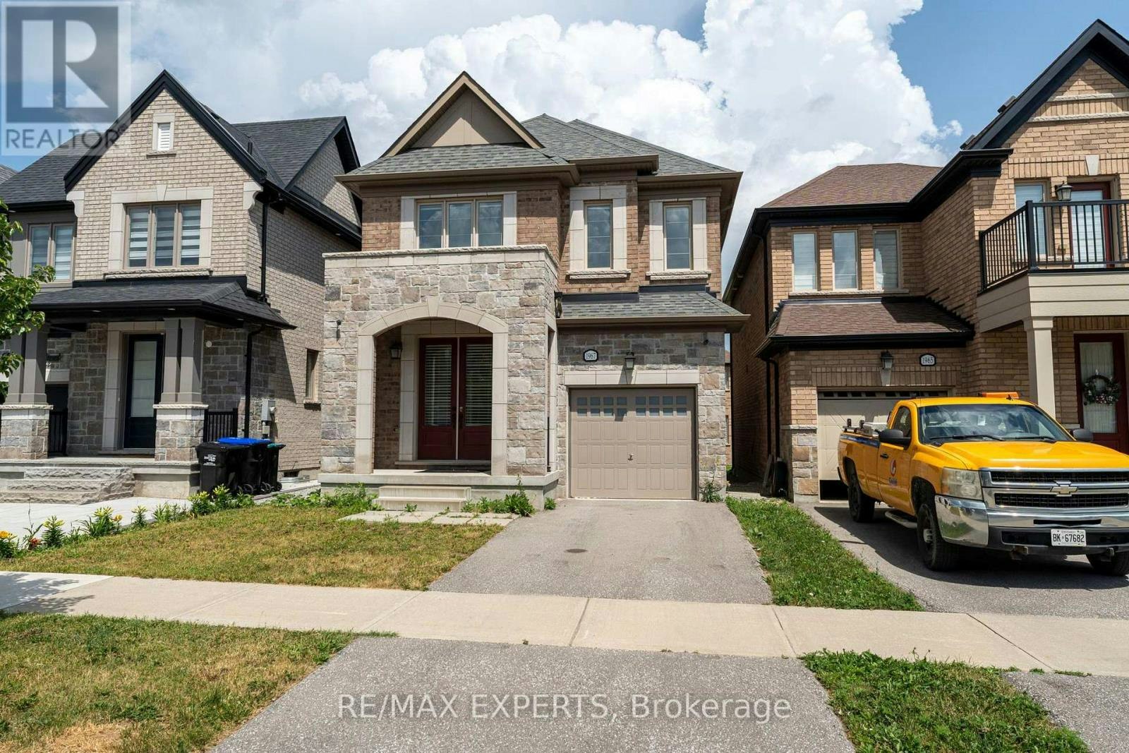 1967 Mcneil Street, Innisfil, ON, L9S 0N8