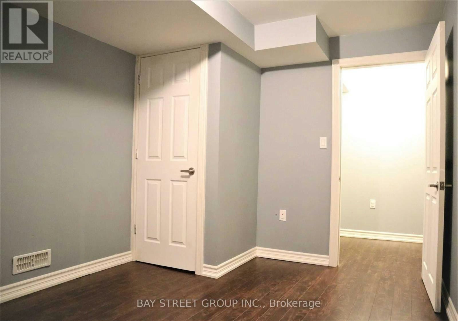 9 Eber Street, Richmond Hill, ON, L4E 4X2 - 24