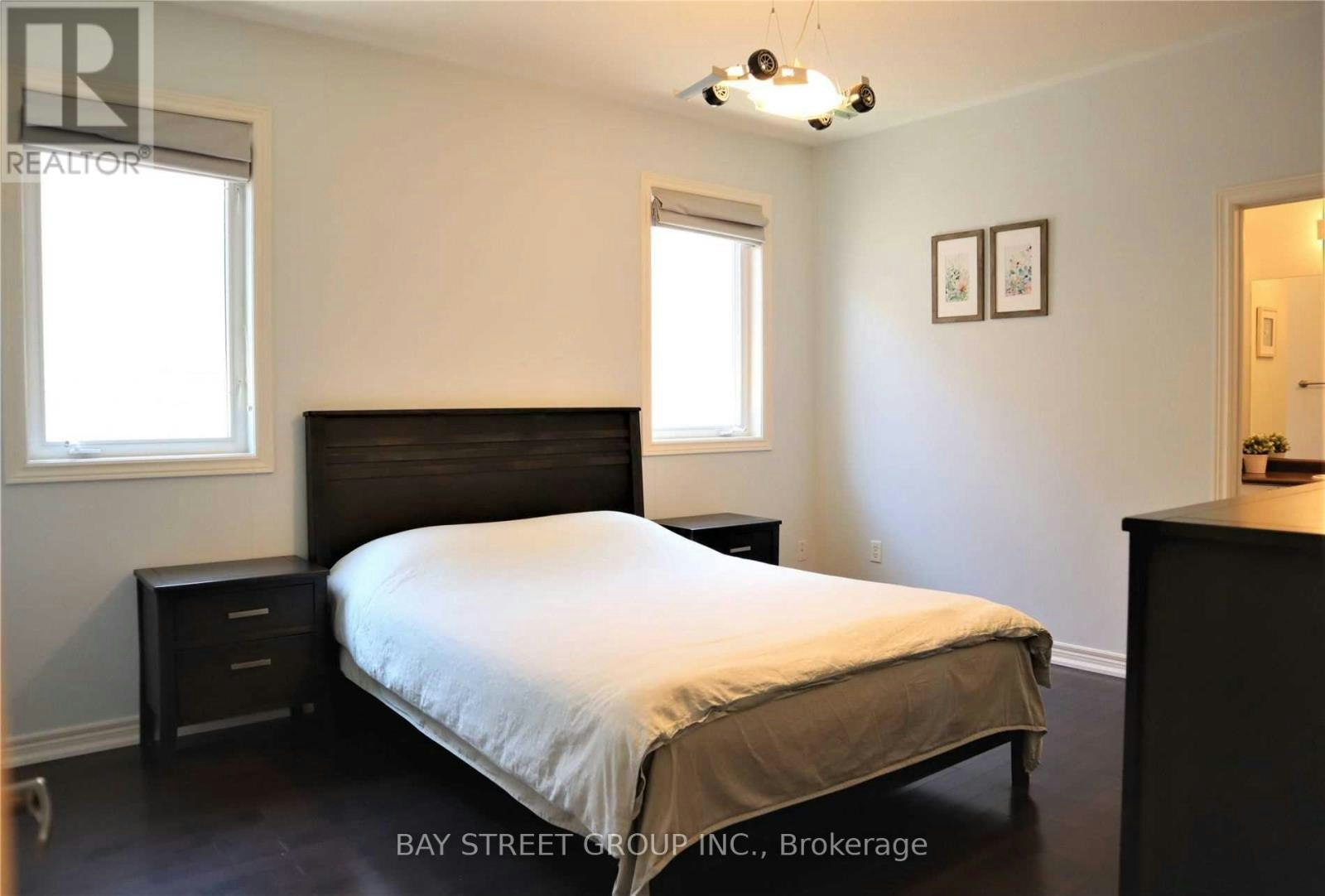 9 Eber Street, Richmond Hill, ON, L4E 4X2 - 14