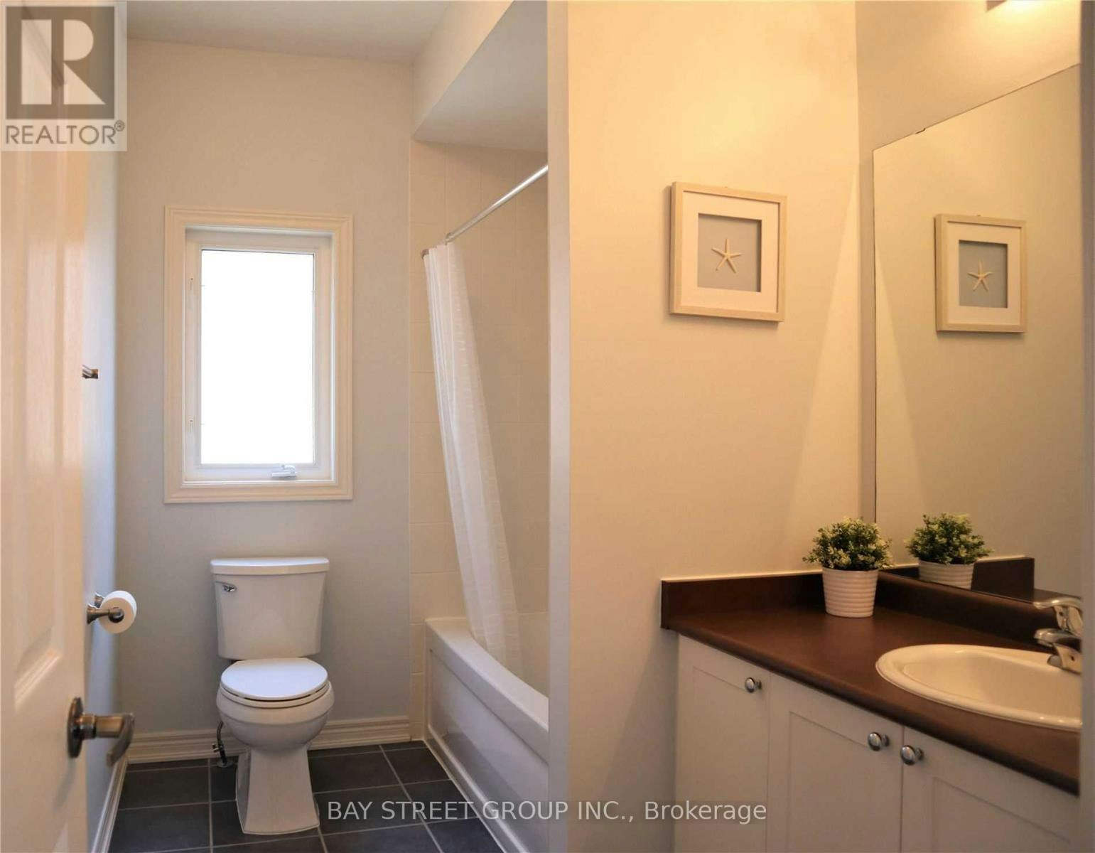 9 Eber Street, Richmond Hill, ON, L4E 4X2 - 15
