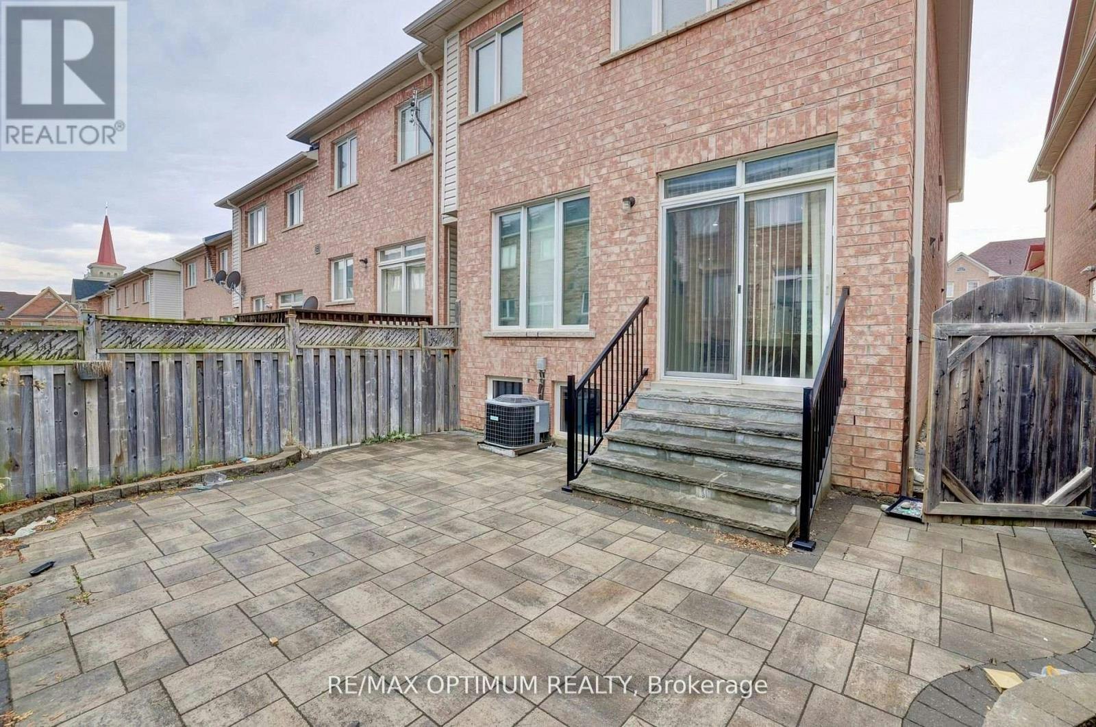 21 Saint Eugene Street, Brampton, ON, L6Y 0N5 - 42