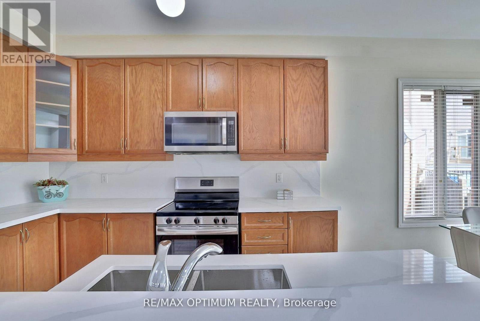 21 Saint Eugene Street, Brampton, ON, L6Y 0N5 - 13