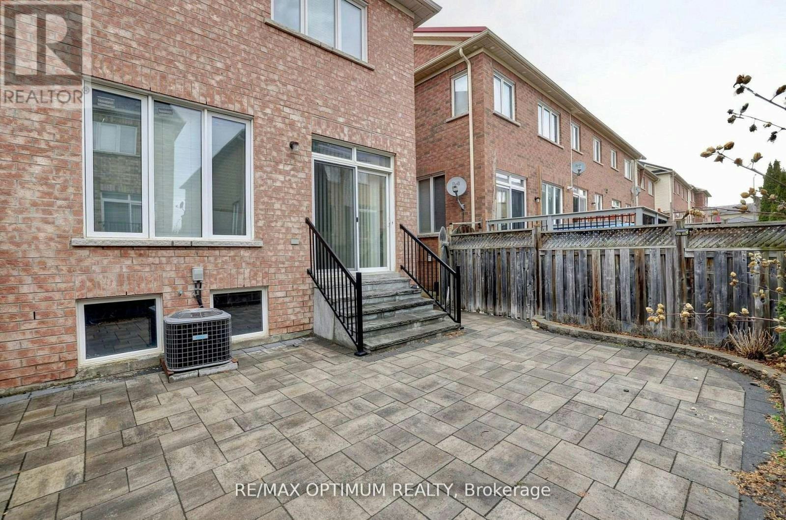 21 Saint Eugene Street, Brampton, ON, L6Y 0N5 - 38