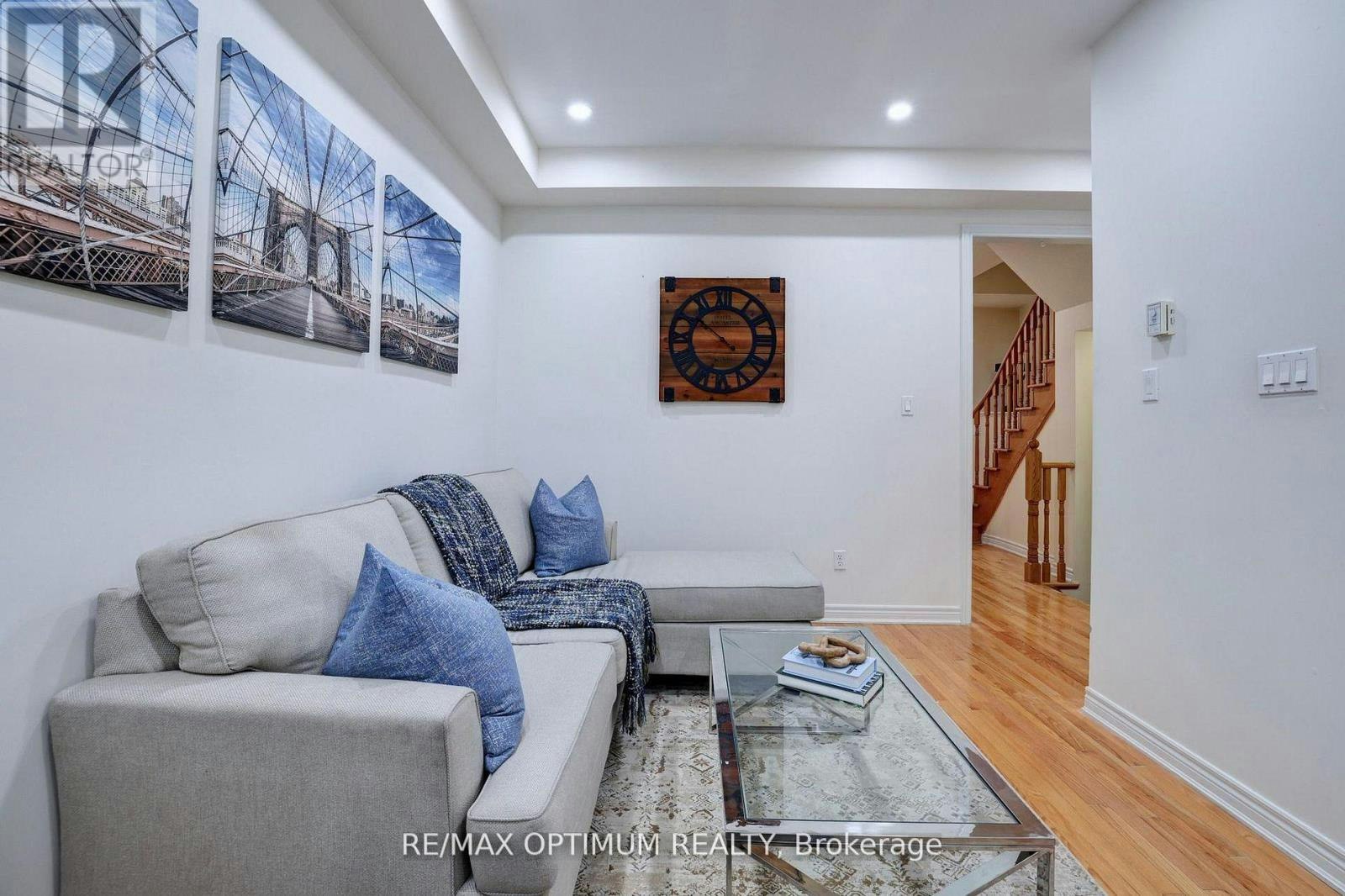 21 Saint Eugene Street, Brampton, ON, L6Y 0N5 - 6