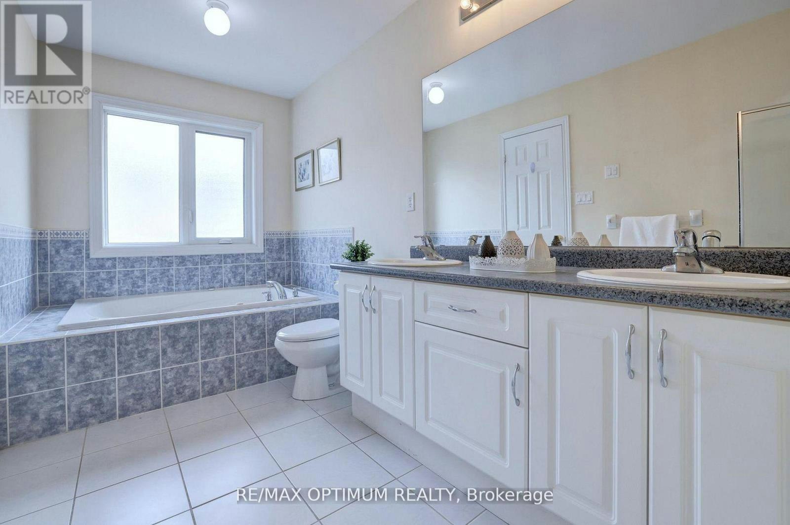 21 Saint Eugene Street, Brampton, ON, L6Y 0N5 - 23
