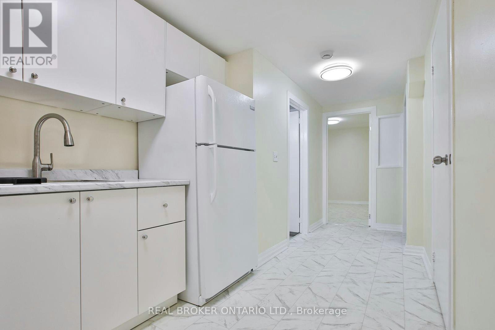 5-53 Maria Street, Toronto, ON, M6P 1W1 - 9