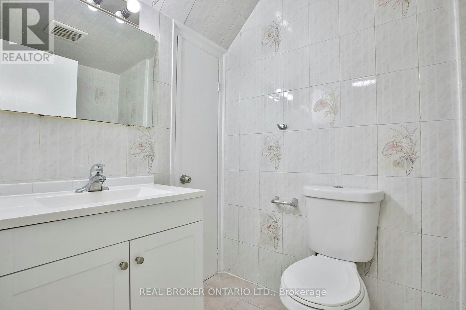 5-53 Maria Street, Toronto, ON, M6P 1W1 - 16